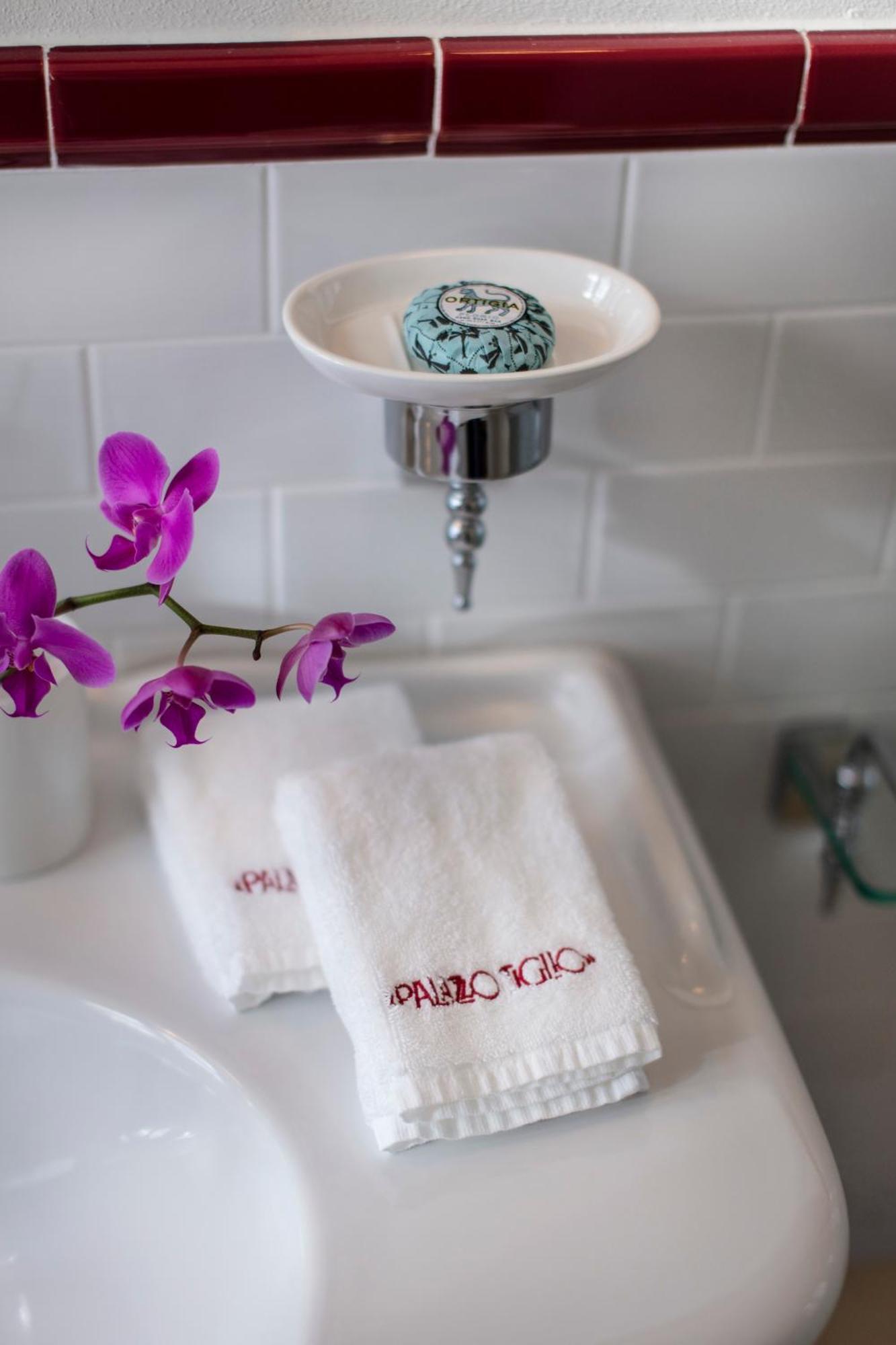Palazzo Tiglio - A Small Luxury Hotels Of The World San Pancrazio  エクステリア 写真